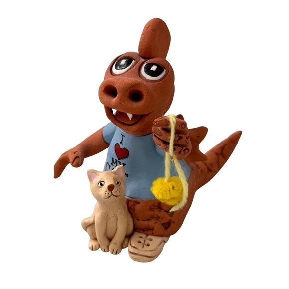 Dragon Works Clay Dragon With Cat - Picture 1 of 7
